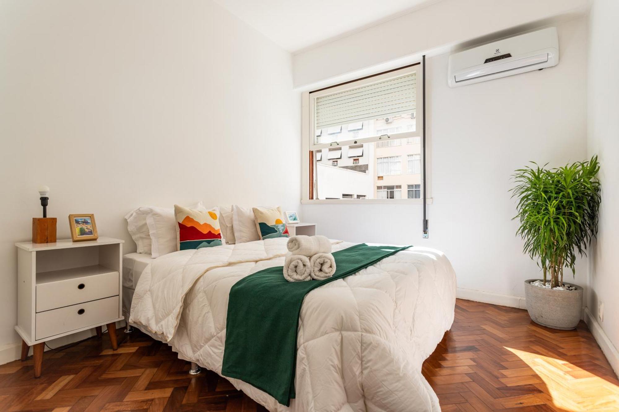 Unhotel - Charmoso Temporada Com 3 Quartos Em Copacabana Apartamento *